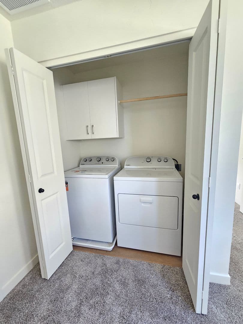 Garden City House: 7416 W Swain Ln
