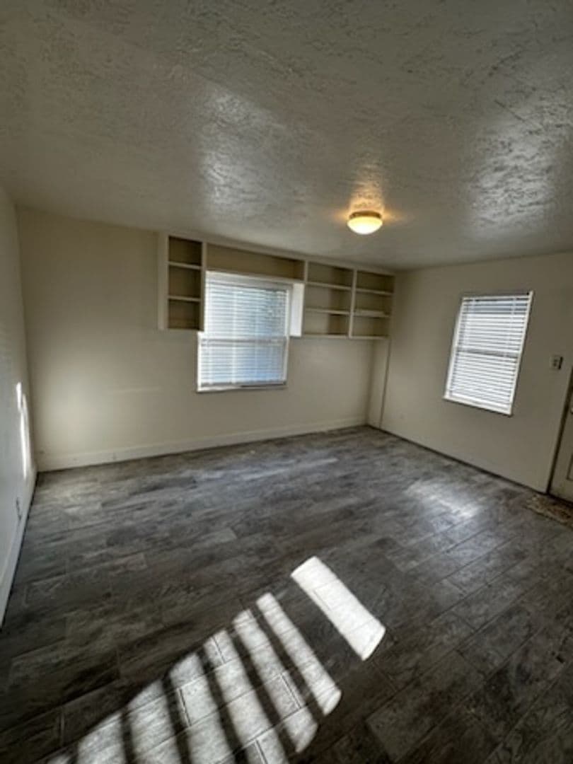 Caldwell House: 1706 Howard Ave.