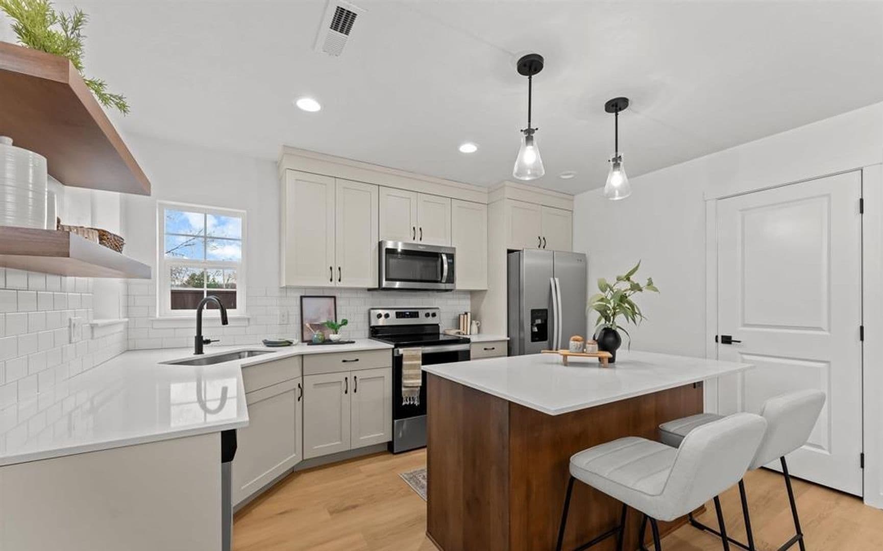 Boise Townhome: 1224 W Ivywild St.