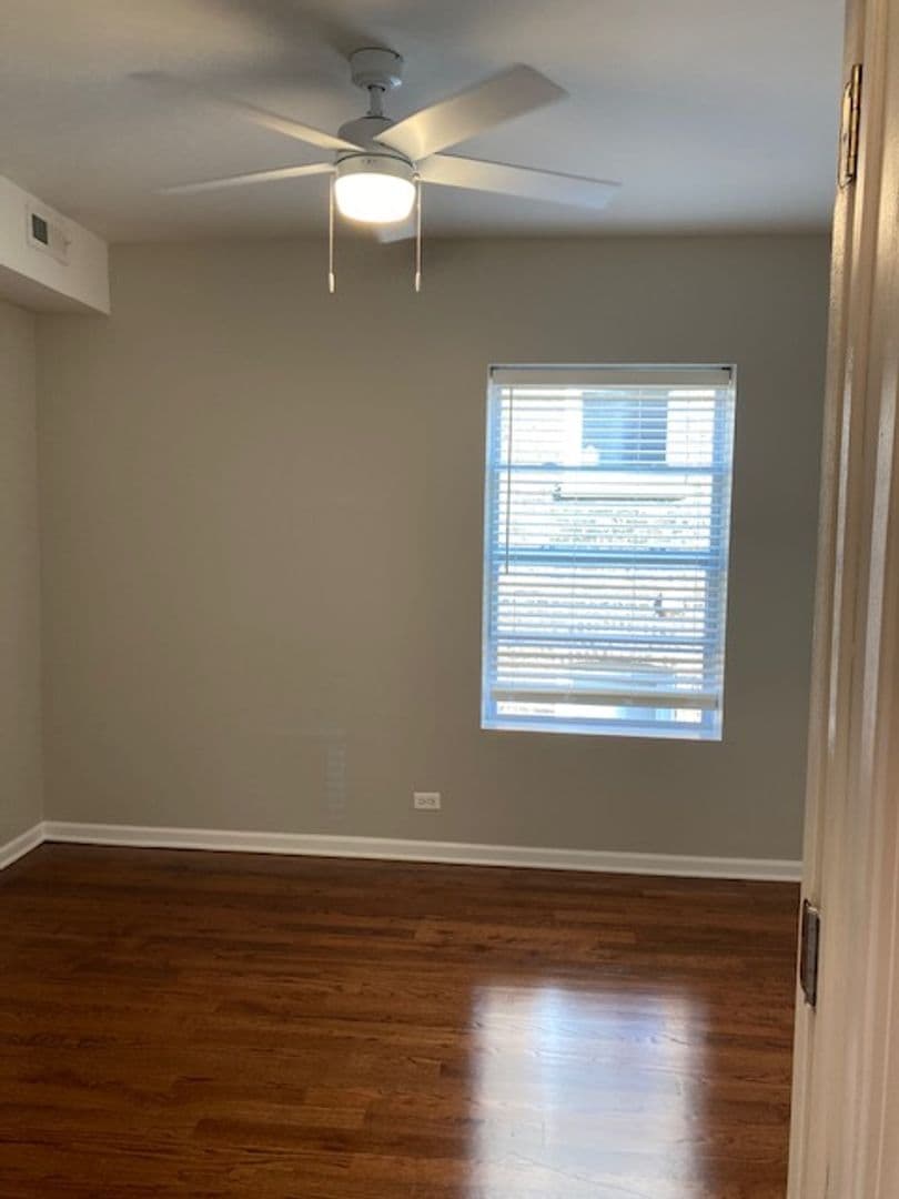 Chicago Apartment: 4633-35 N. Lawndale