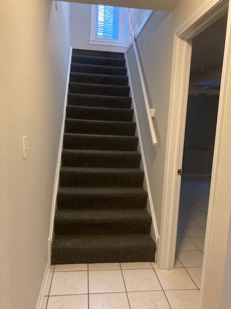Evanston Apartment: 127-129 Ridge/829-833 Dobson