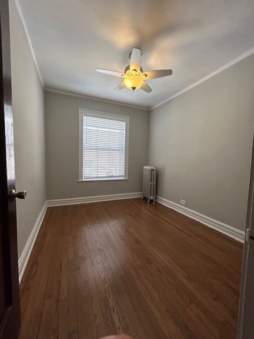 Chicago Apartment: 1600 W. Granville Apt-3H