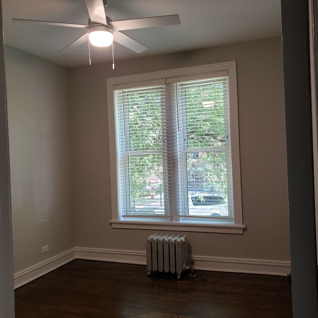 Evanston Apartment: 127-129 Ridge/829-833 Dobson