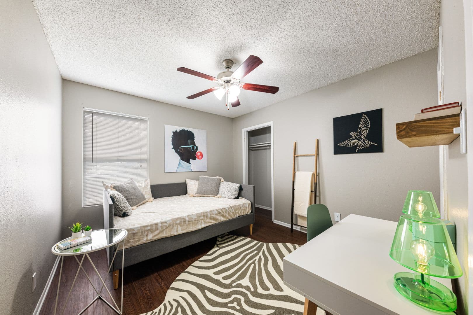 Austin Apartment: 1720 Woodward Street