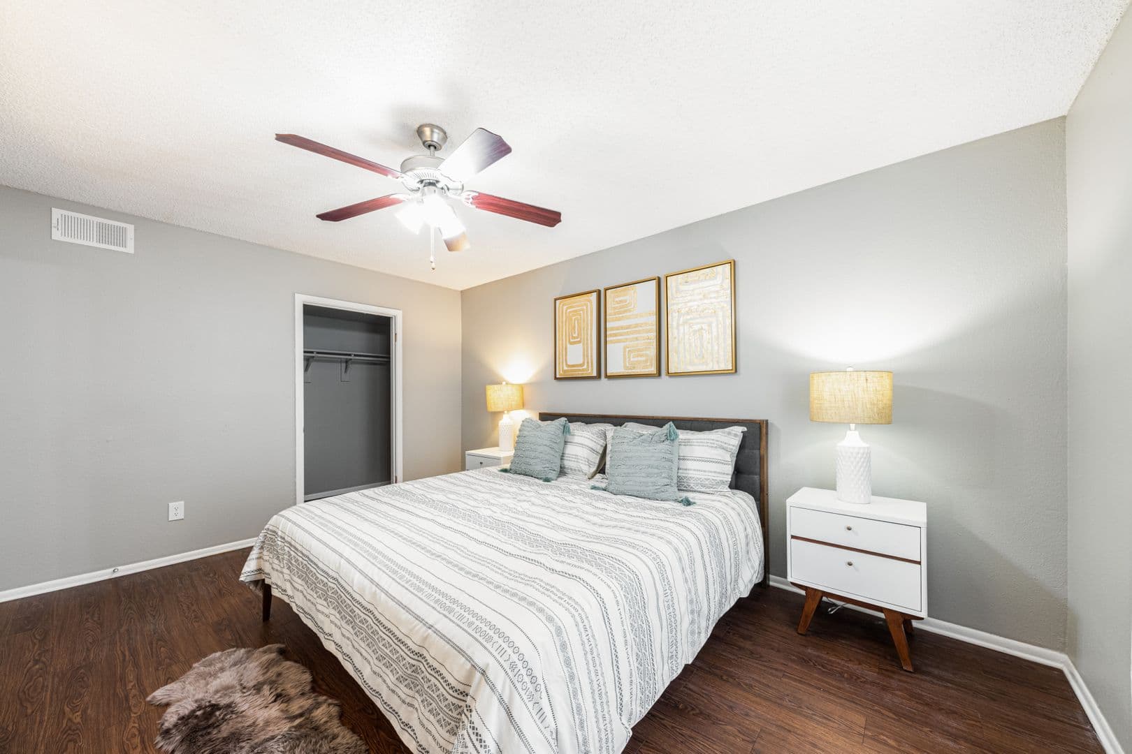 Austin Apartment: 1720 Woodward Street