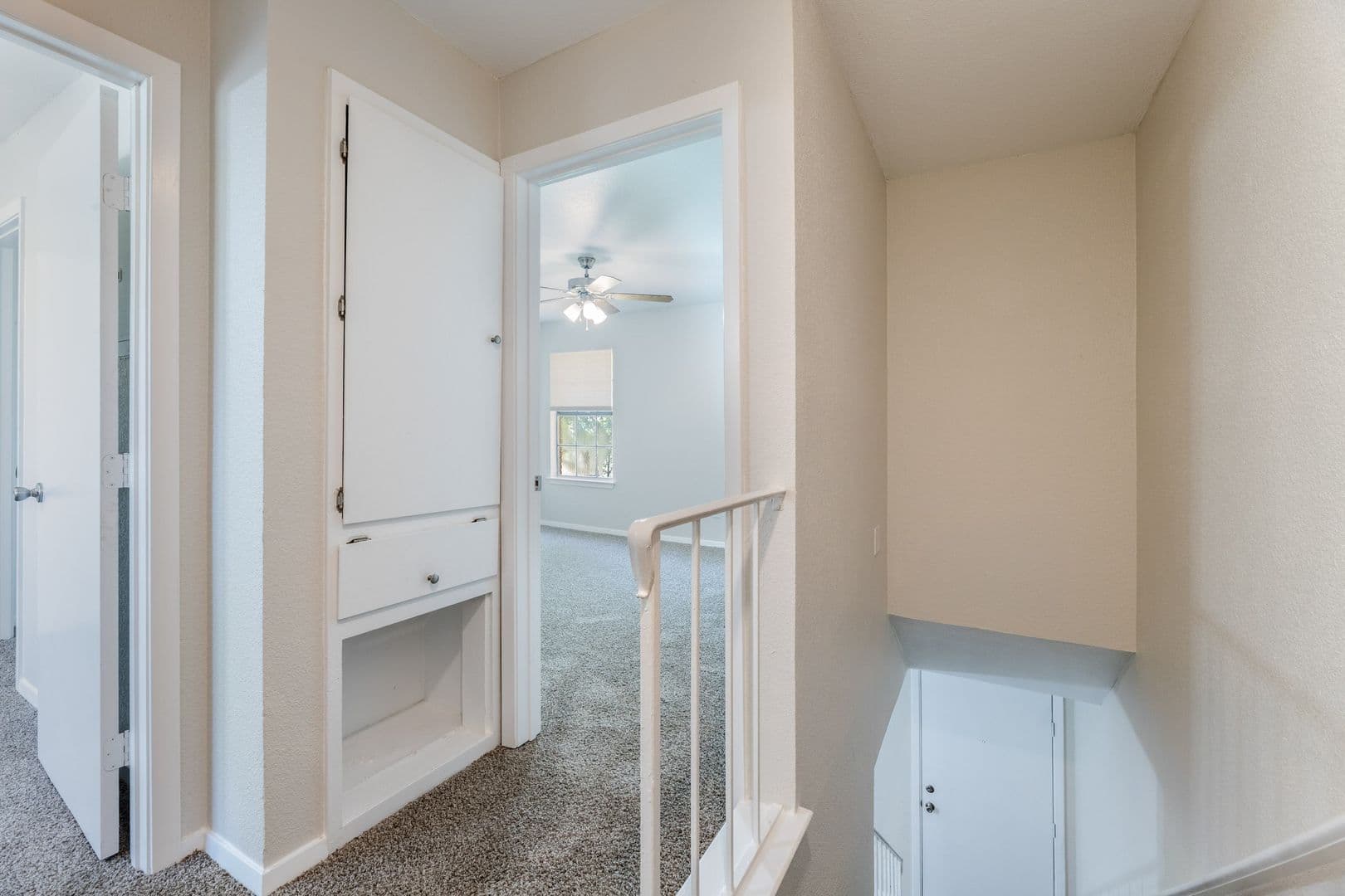 Taylor Apartment: 210 W. Lake Drive