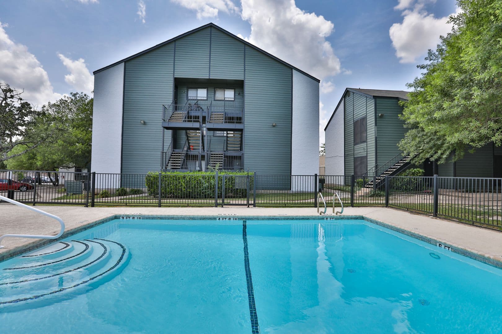 Austin Apartment: 8001 Gessner Drive