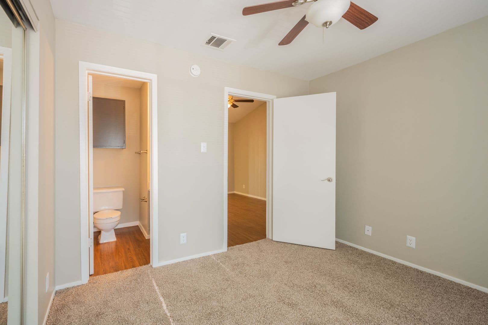 San Marcos Apartment: 1623 Aquarena Springs Drive