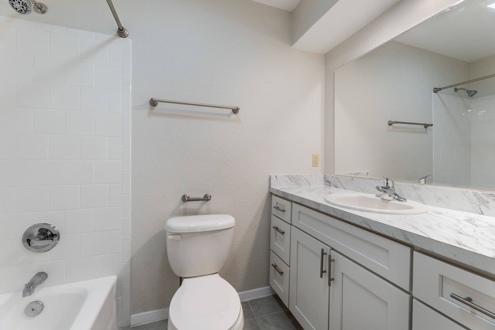 Taylor Apartment: 210 W. Lake Drive