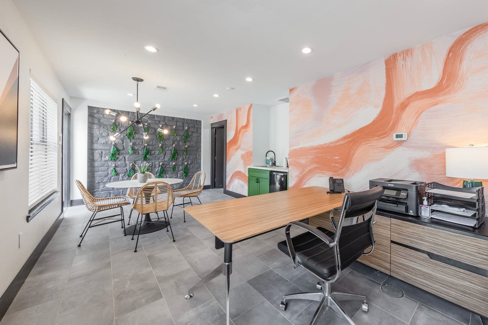 San Marcos Apartment: 1623 Aquarena Springs Drive