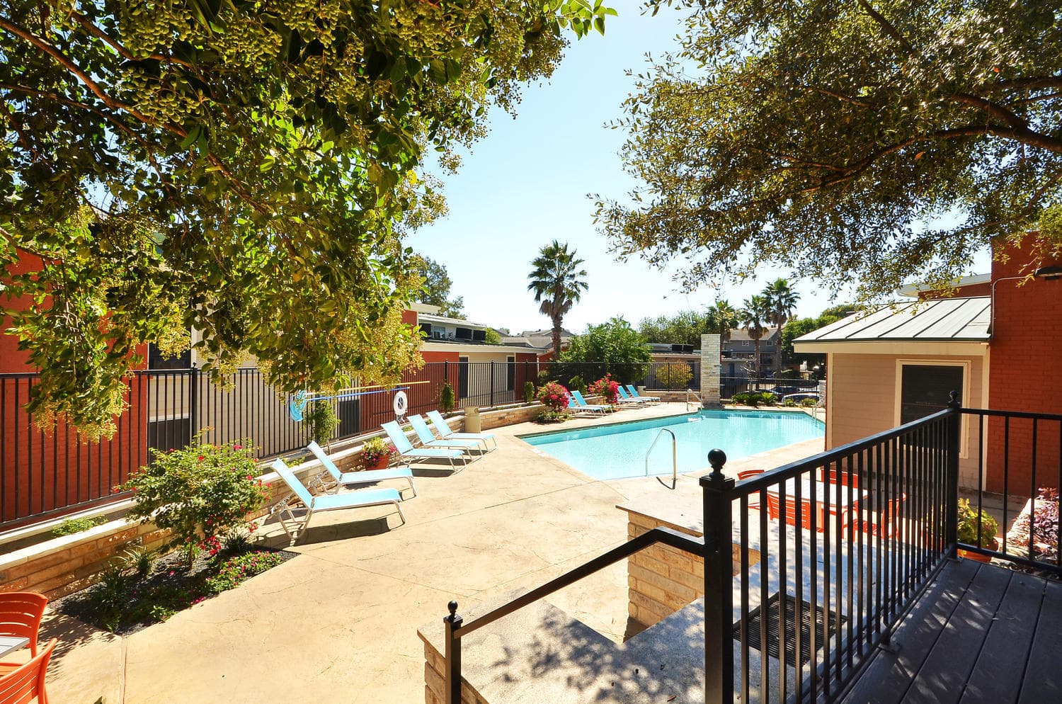 Austin Apartment: 1900 Burton Dr