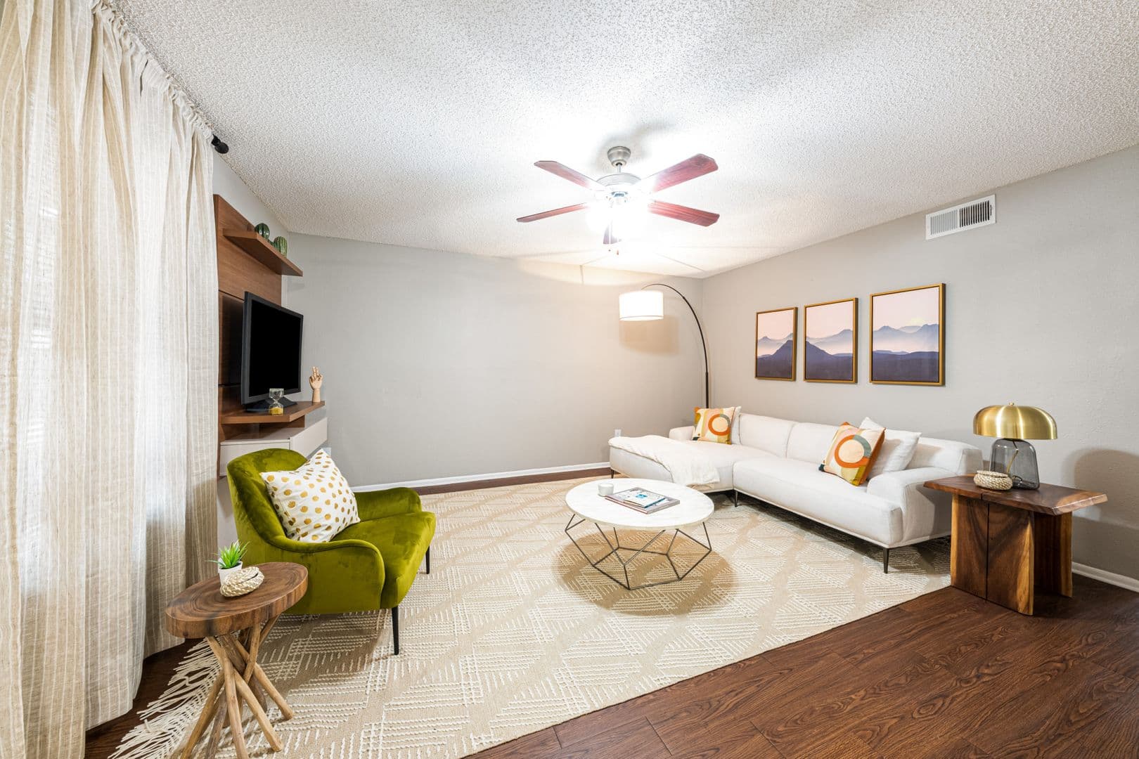 Austin Apartment: 1720 Woodward Street