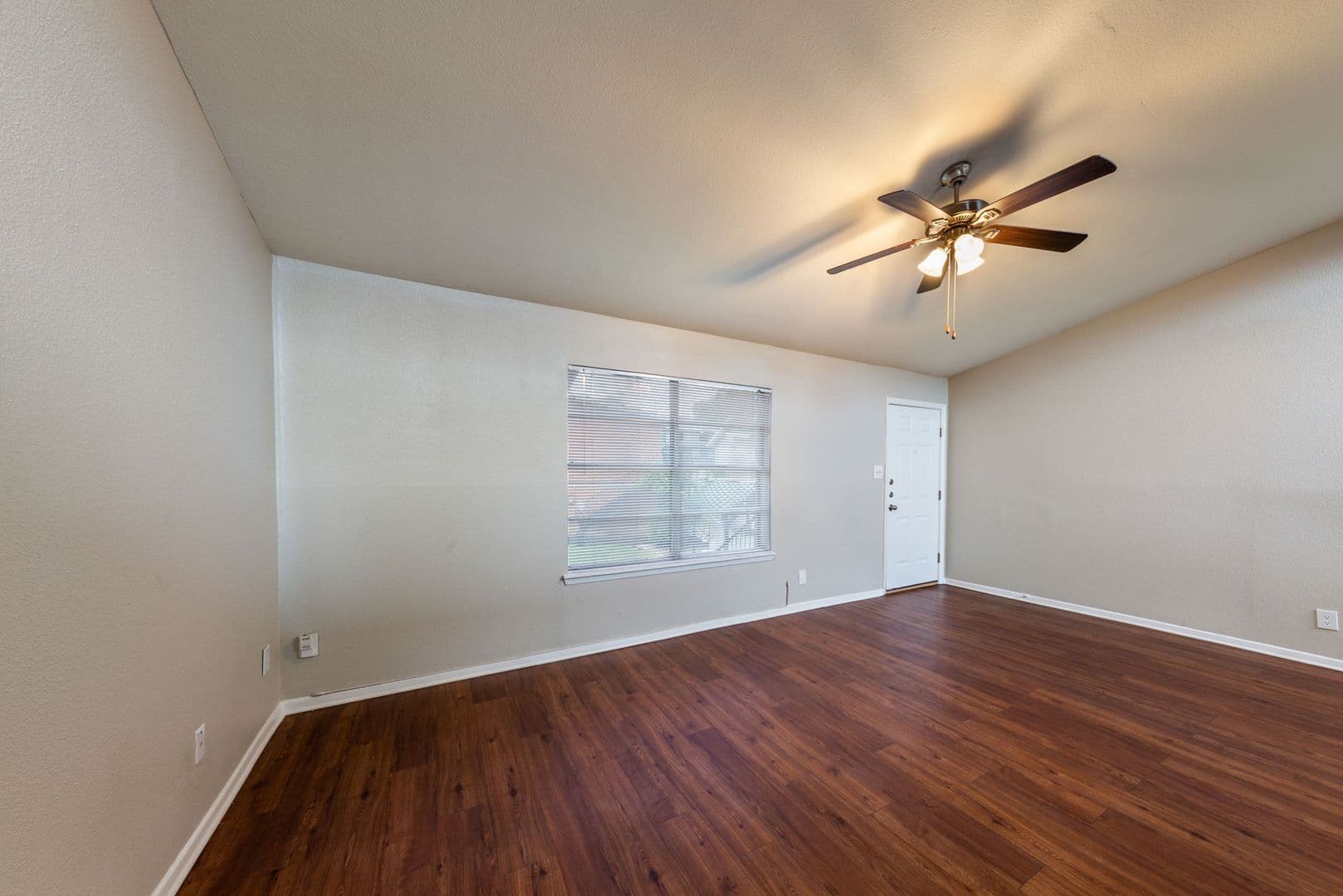 Austin Apartment: 1900 Burton Dr