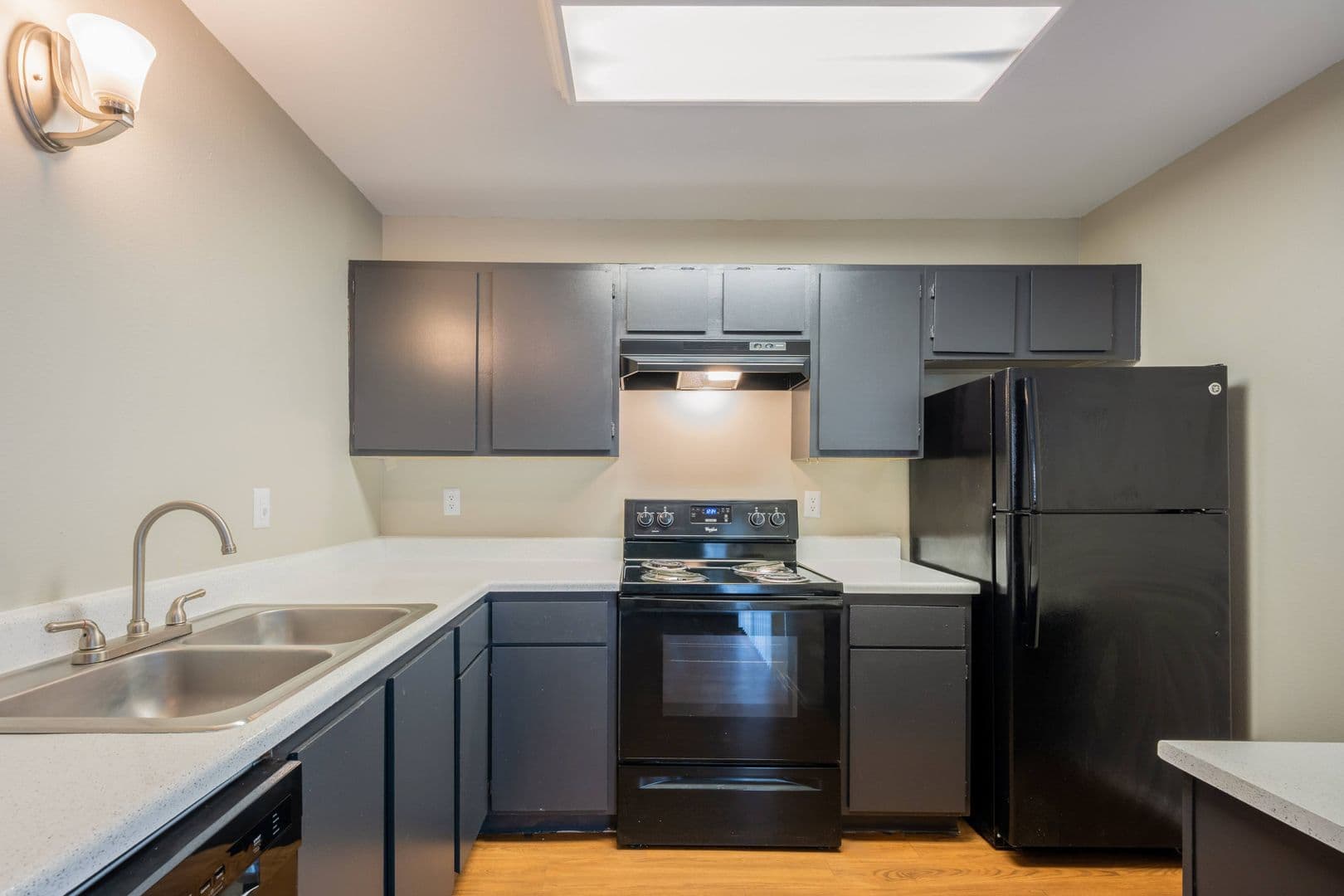 San Marcos Apartment: 1623 Aquarena Springs Drive