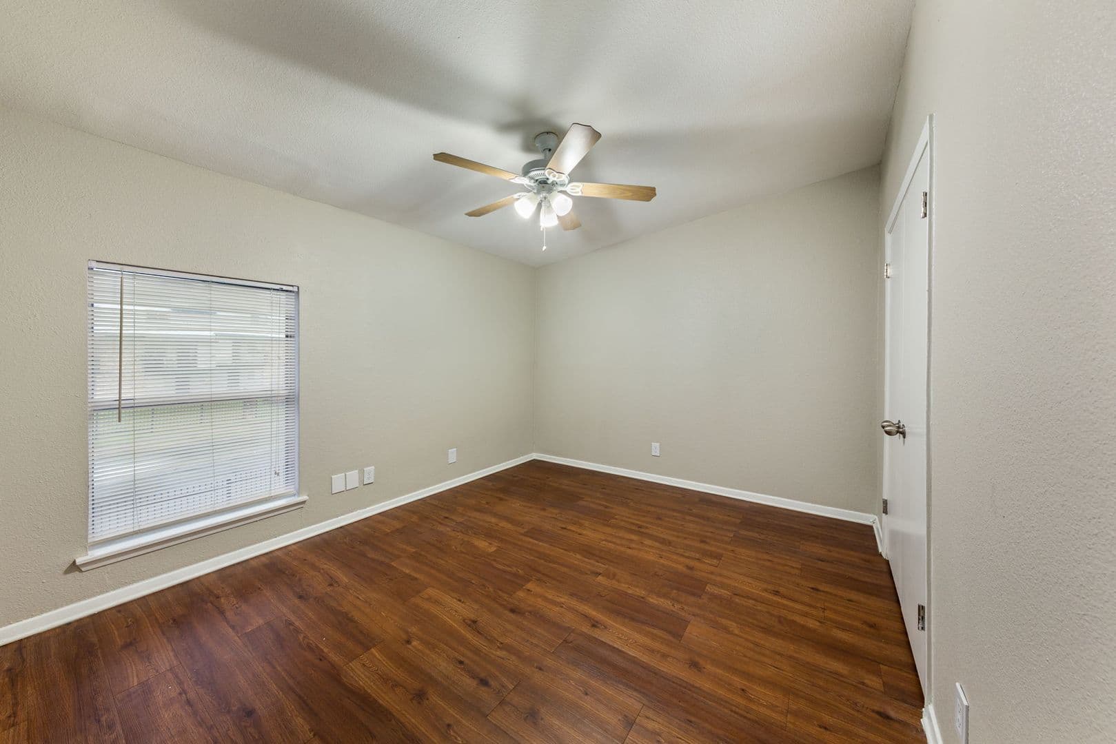 Austin Apartment: 1900 Burton Dr
