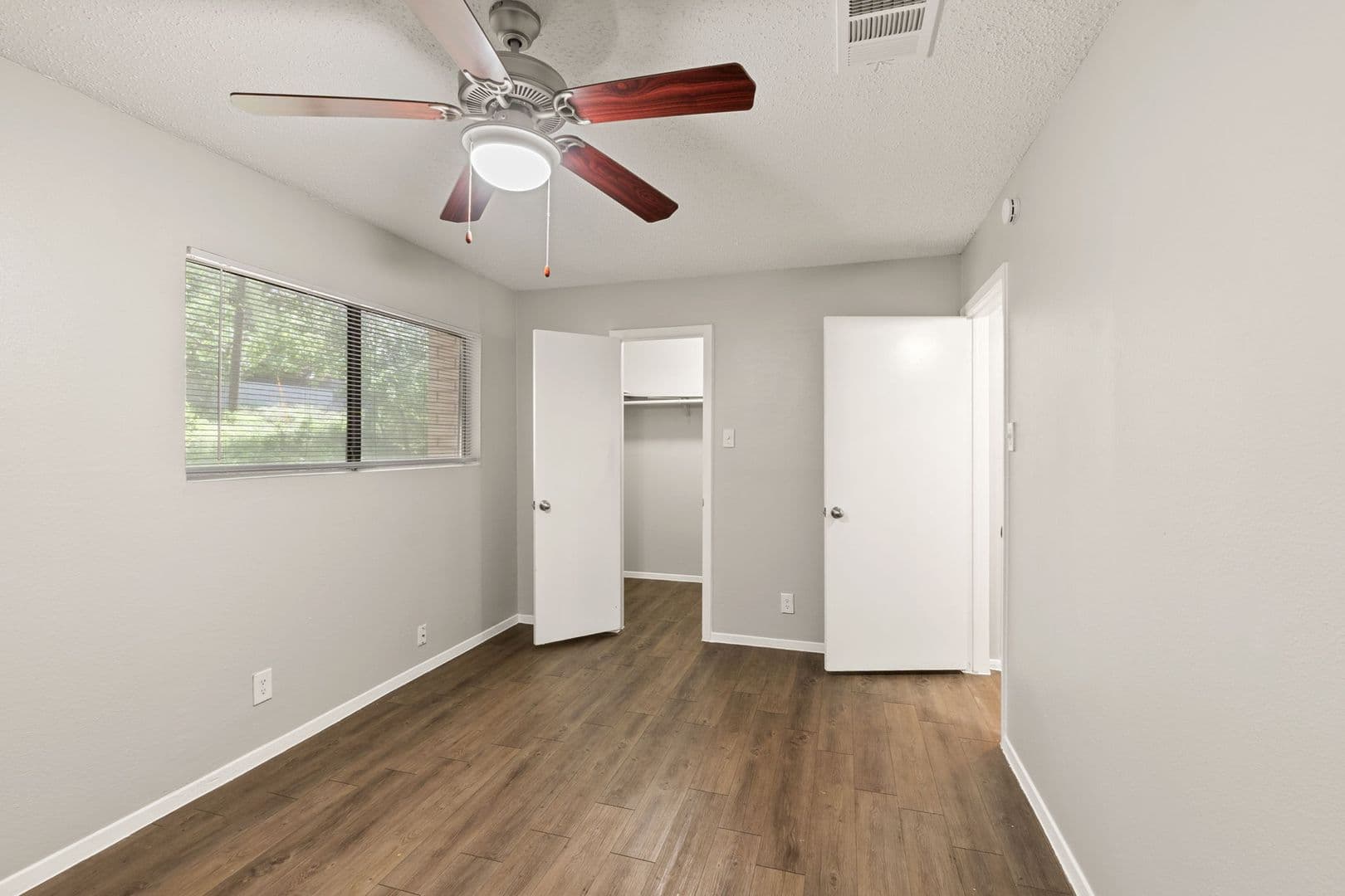 Austin Apartment: 2001 South IH 35