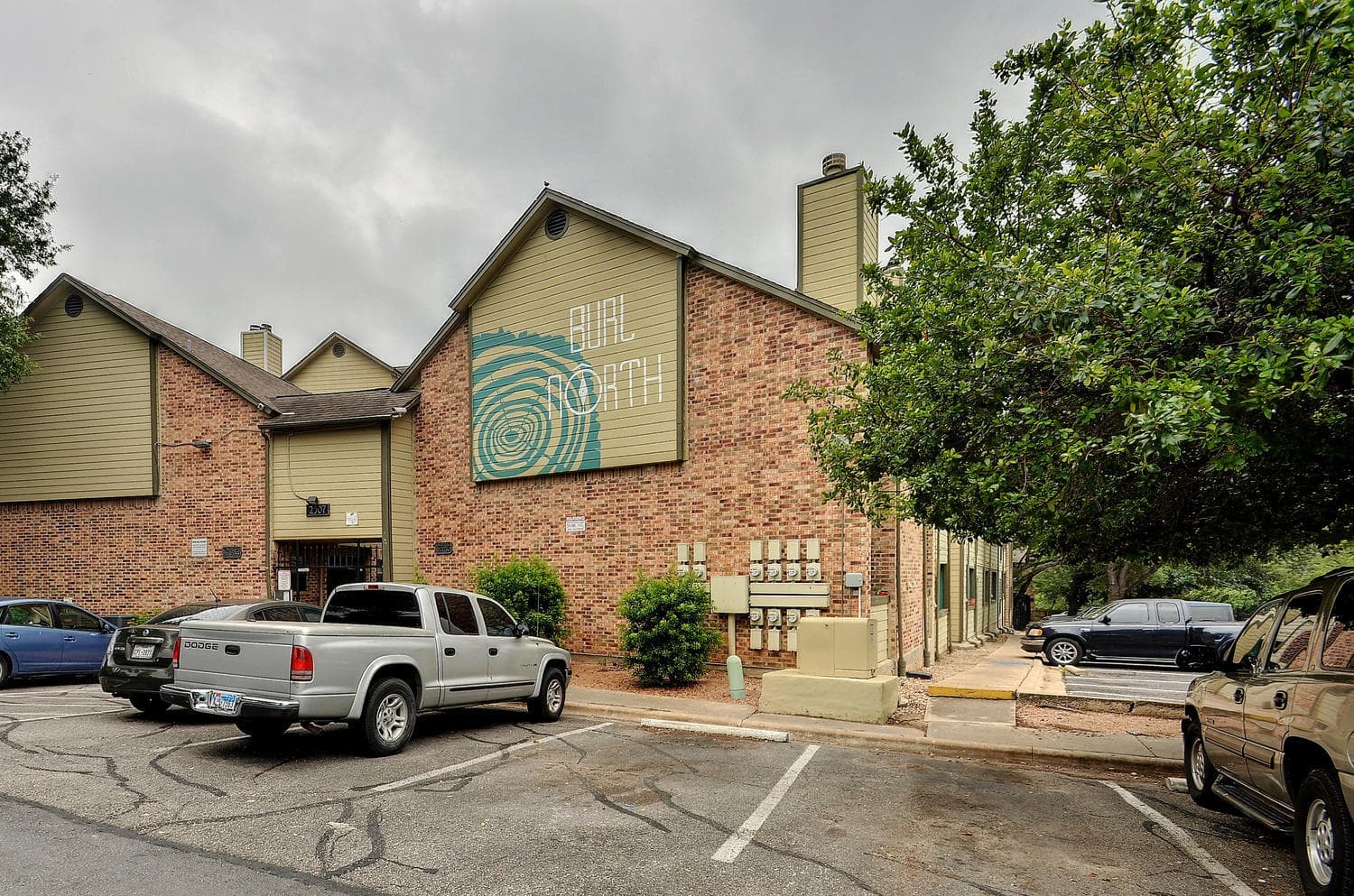 Austin Apartment: 2507 Burleson Rd