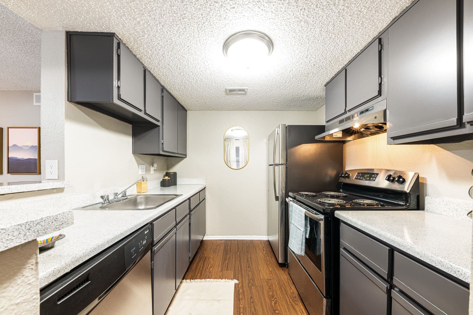 Austin Apartment: 1720 Woodward Street