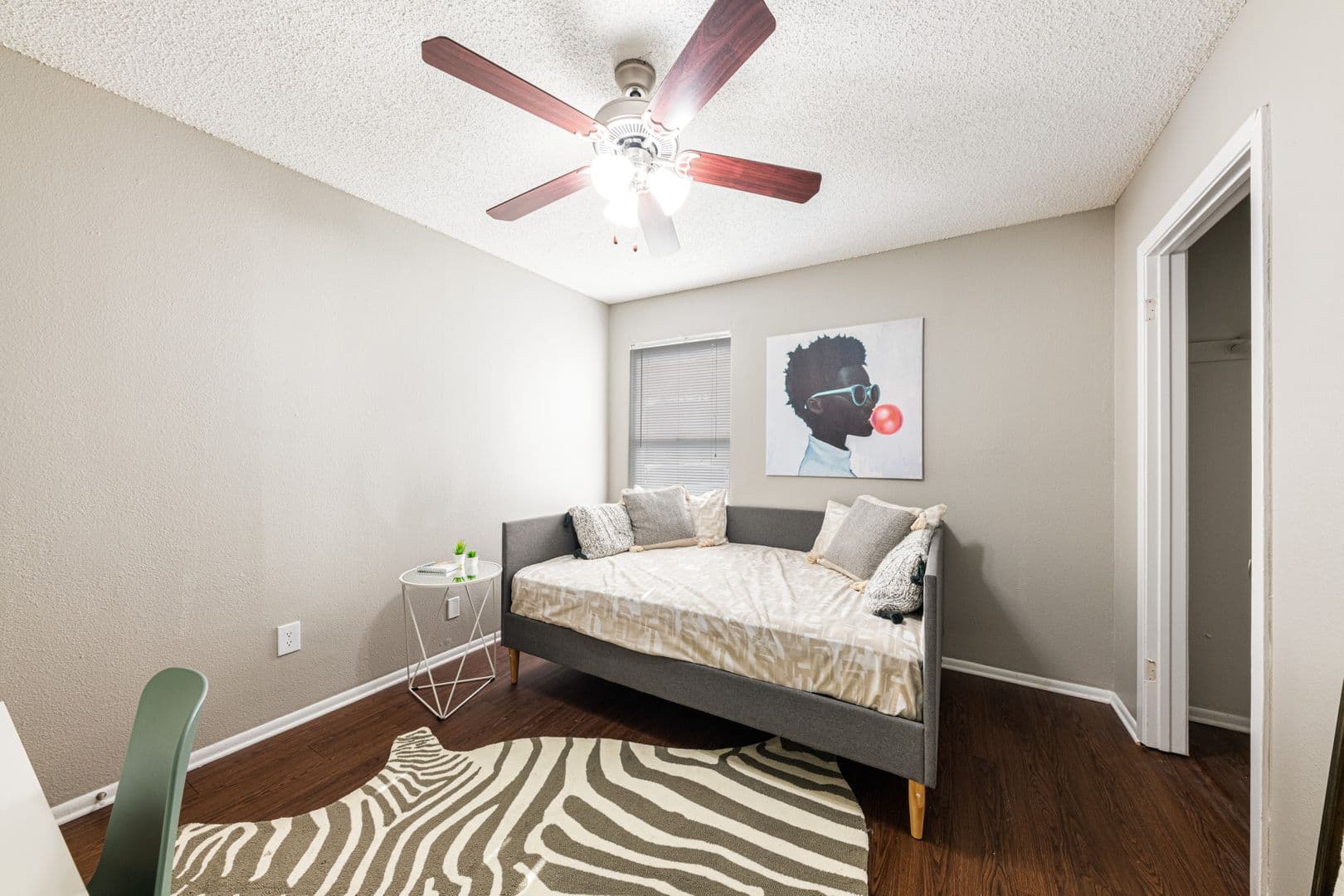 Austin Apartment: 1720 Woodward Street