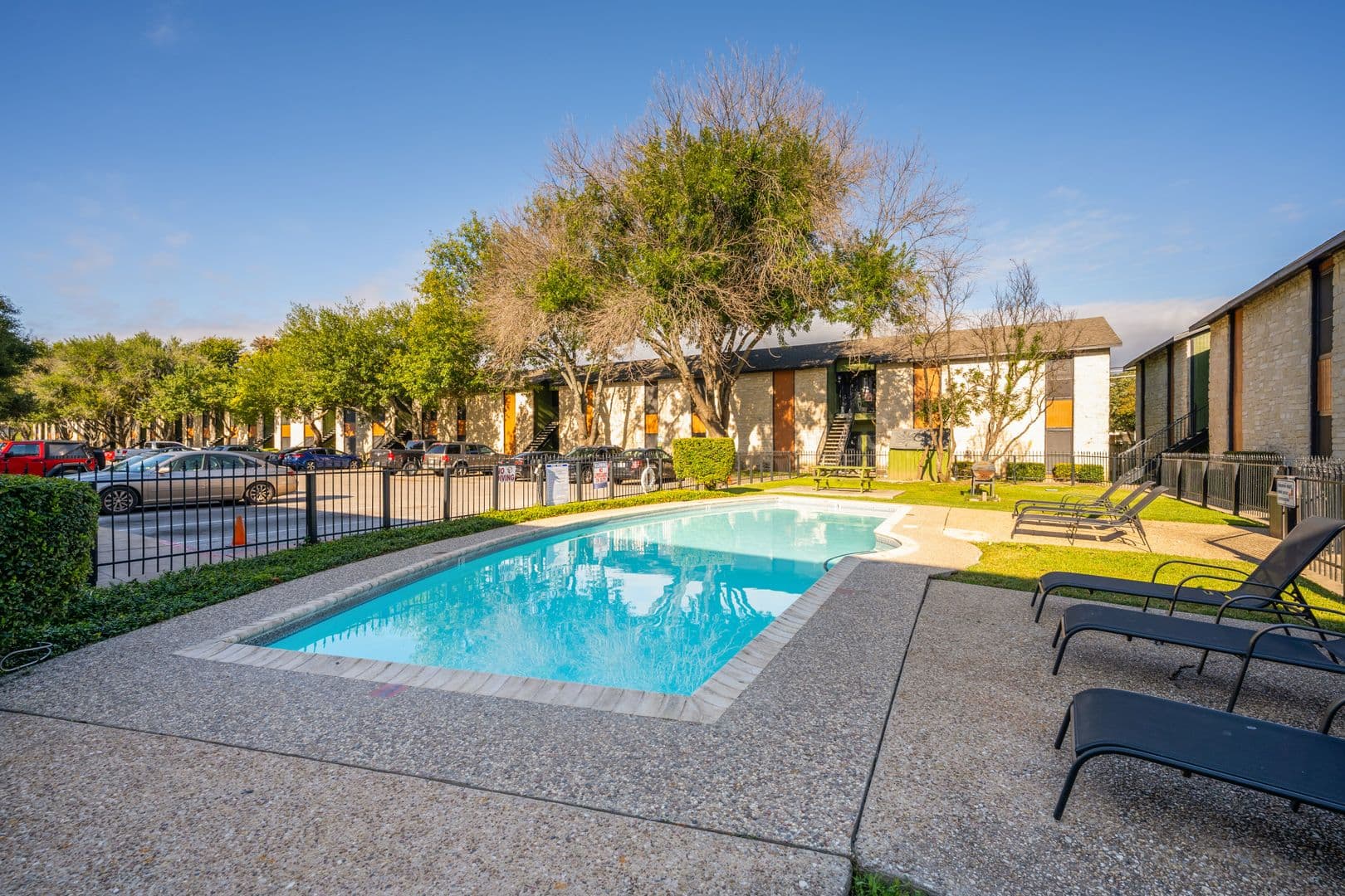 San Marcos Apartment: 1623 Aquarena Springs Drive