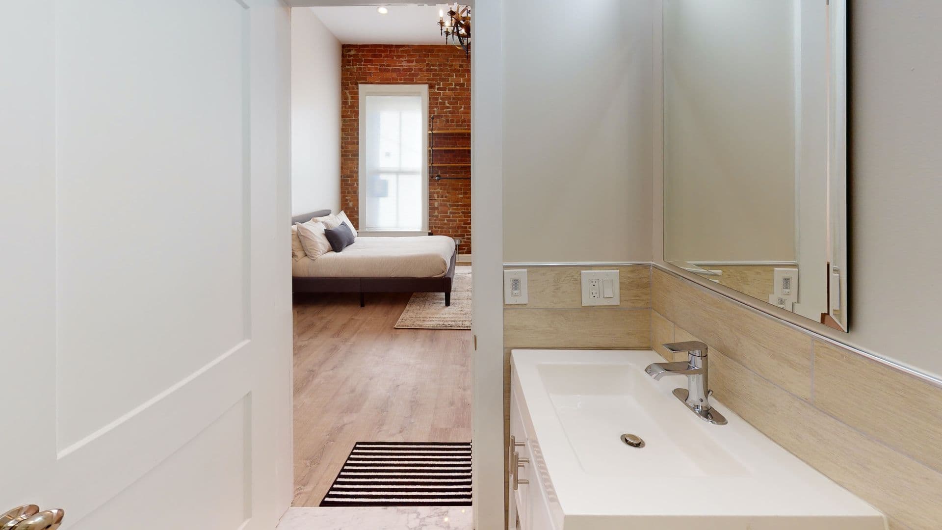 New Haven Apartment: 411 Orange Street  - 2A