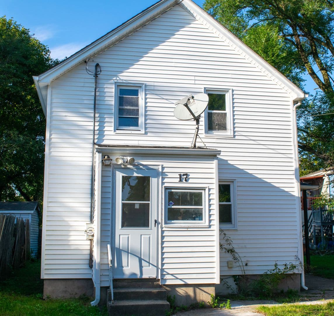 New Haven House: 17 Market Street
