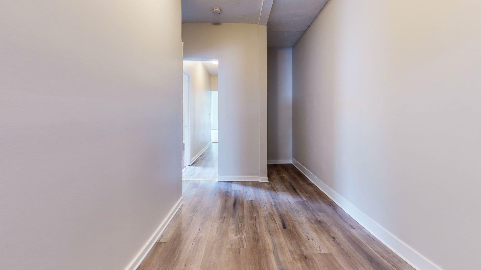 New Haven Apartment: 46-48 Henry St - 2R