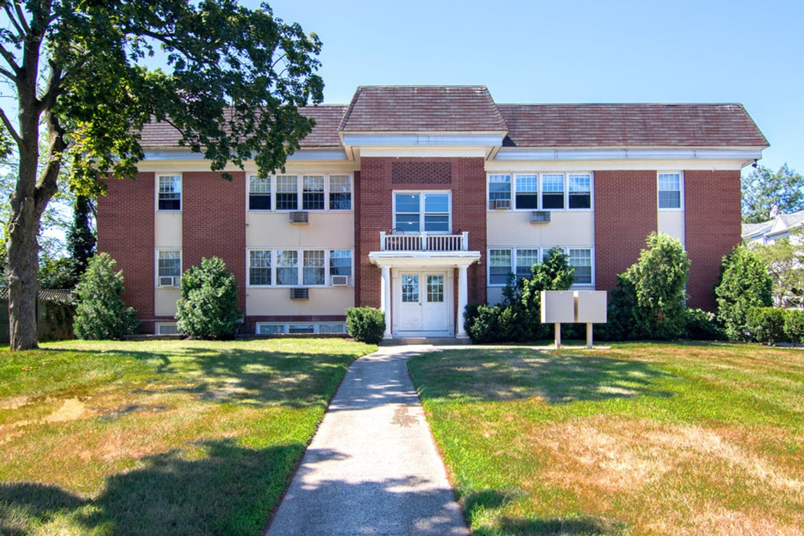 New Haven Apartment: 58 Fountain St  - 108