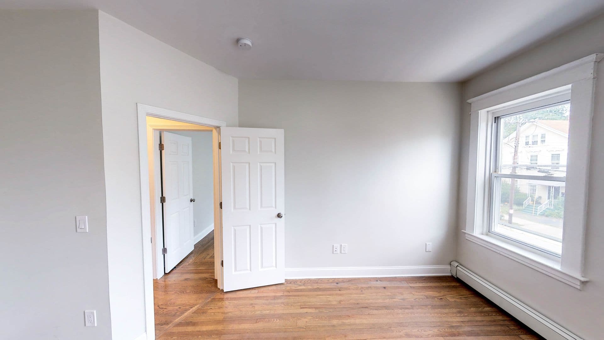 New Haven Apartment: 90 Bristol St