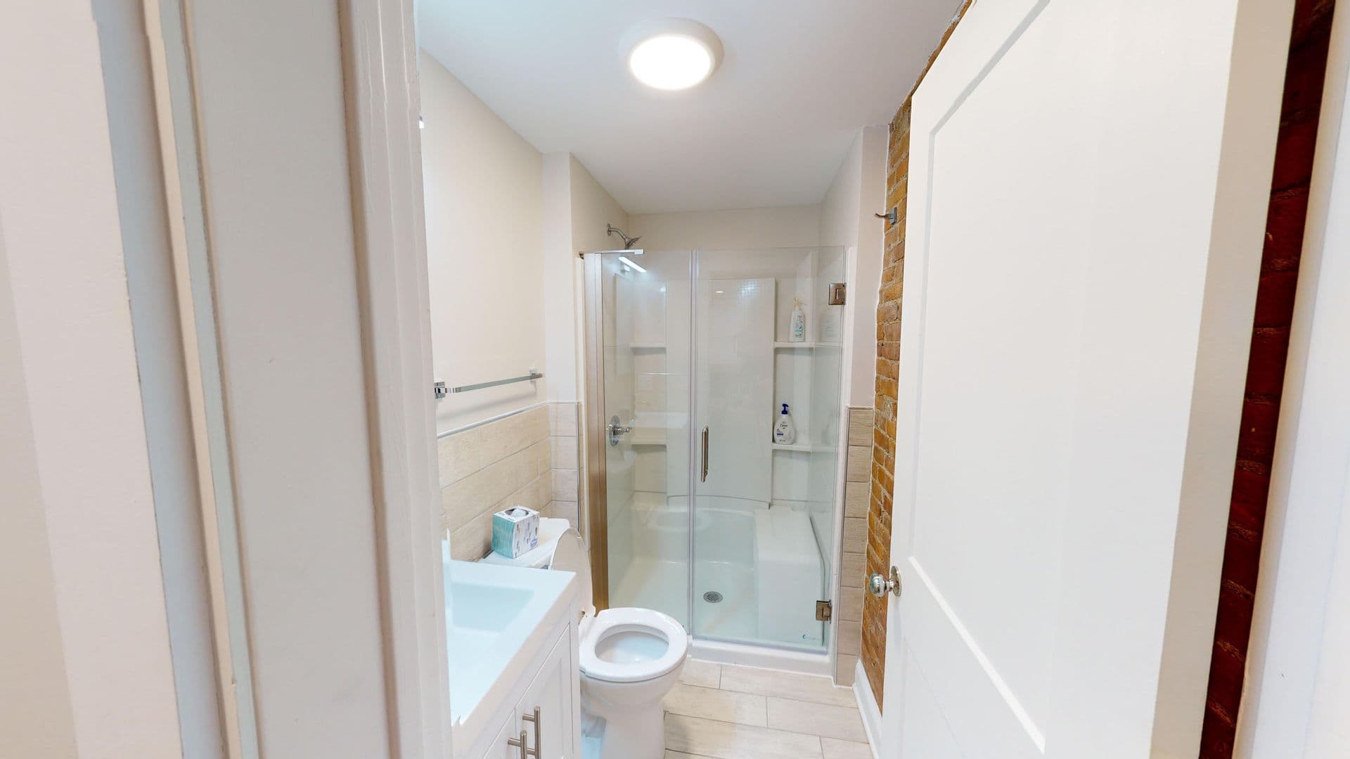 New Haven Apartment: 411 Orange Street  - 1B