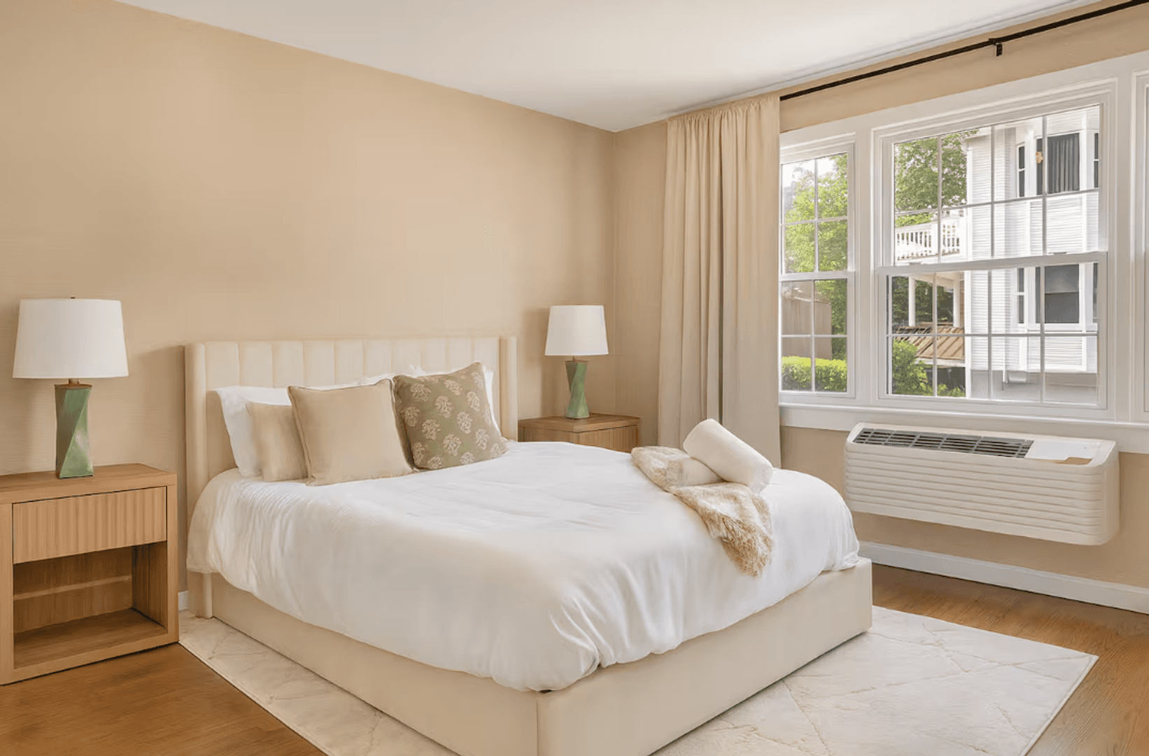 New Haven Apartment: 58 Fountain St  - 204
