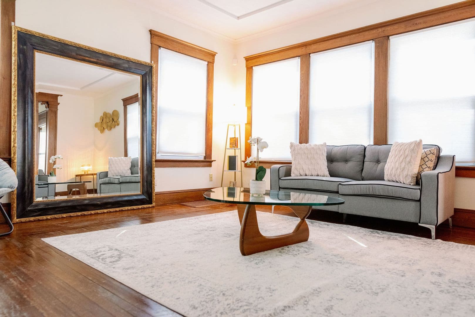 NEW HAVEN House: 409 NORTON PARKWAY