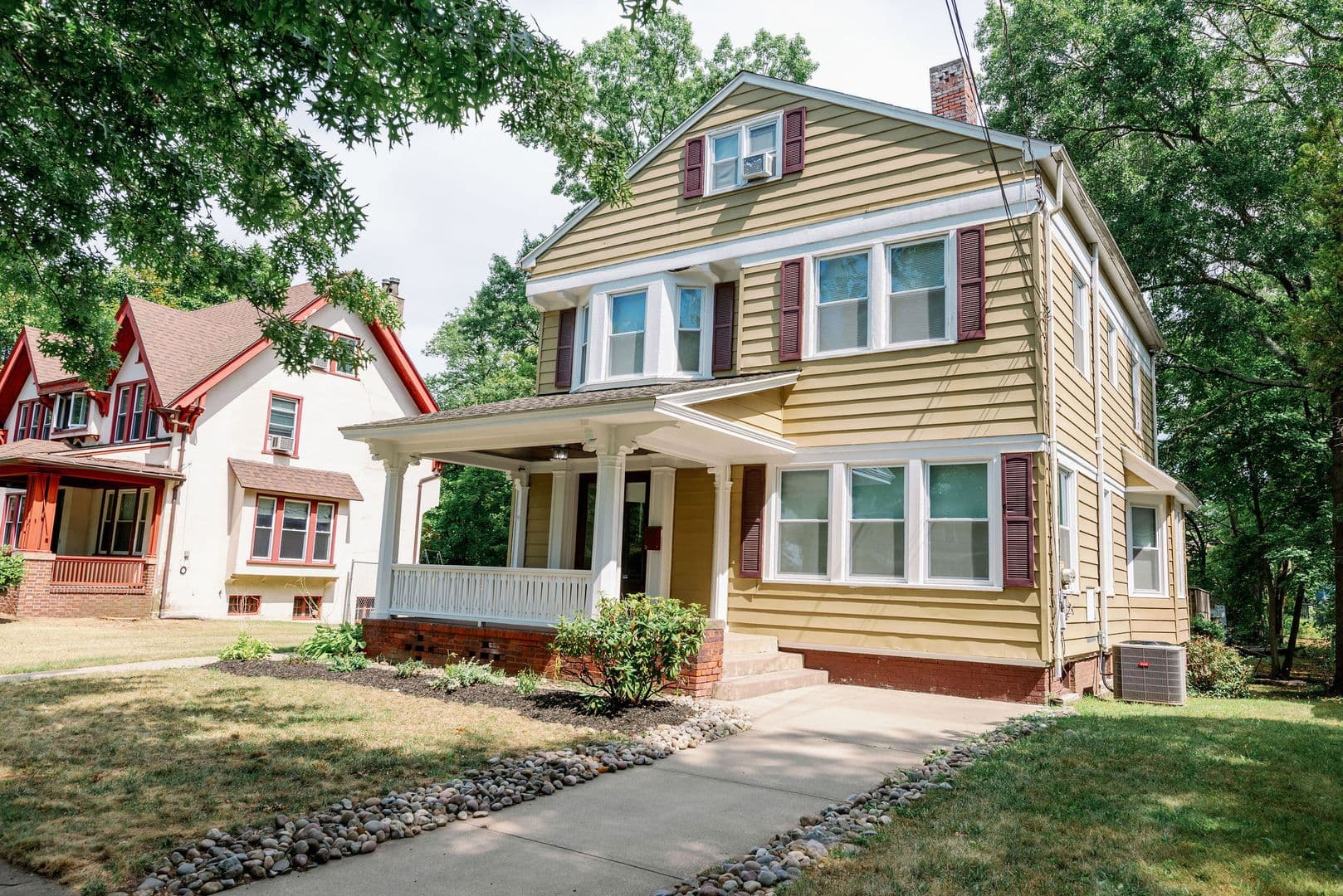 NEW HAVEN House: 409 NORTON PARKWAY