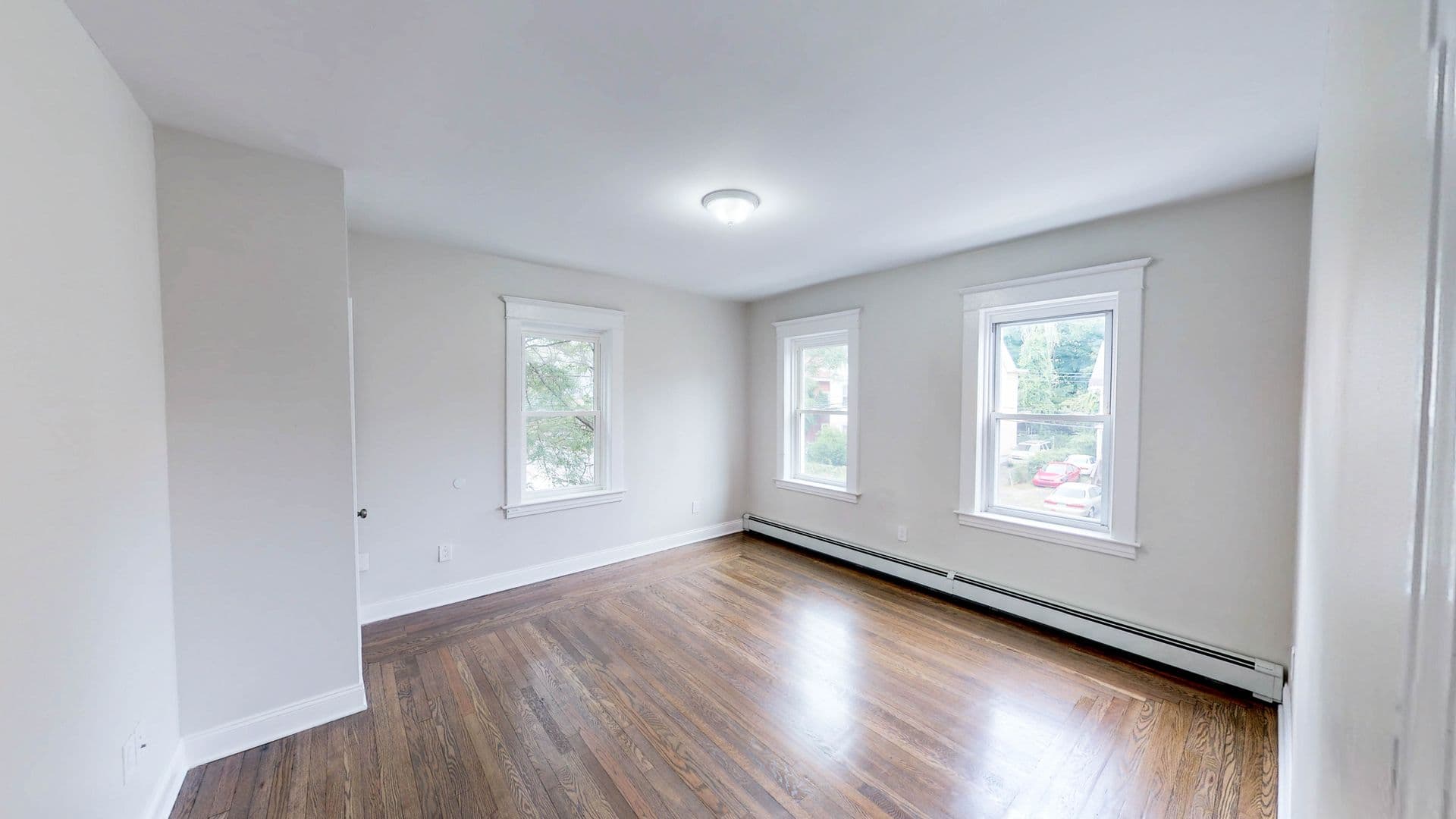 New Haven Apartment: 90 Bristol St