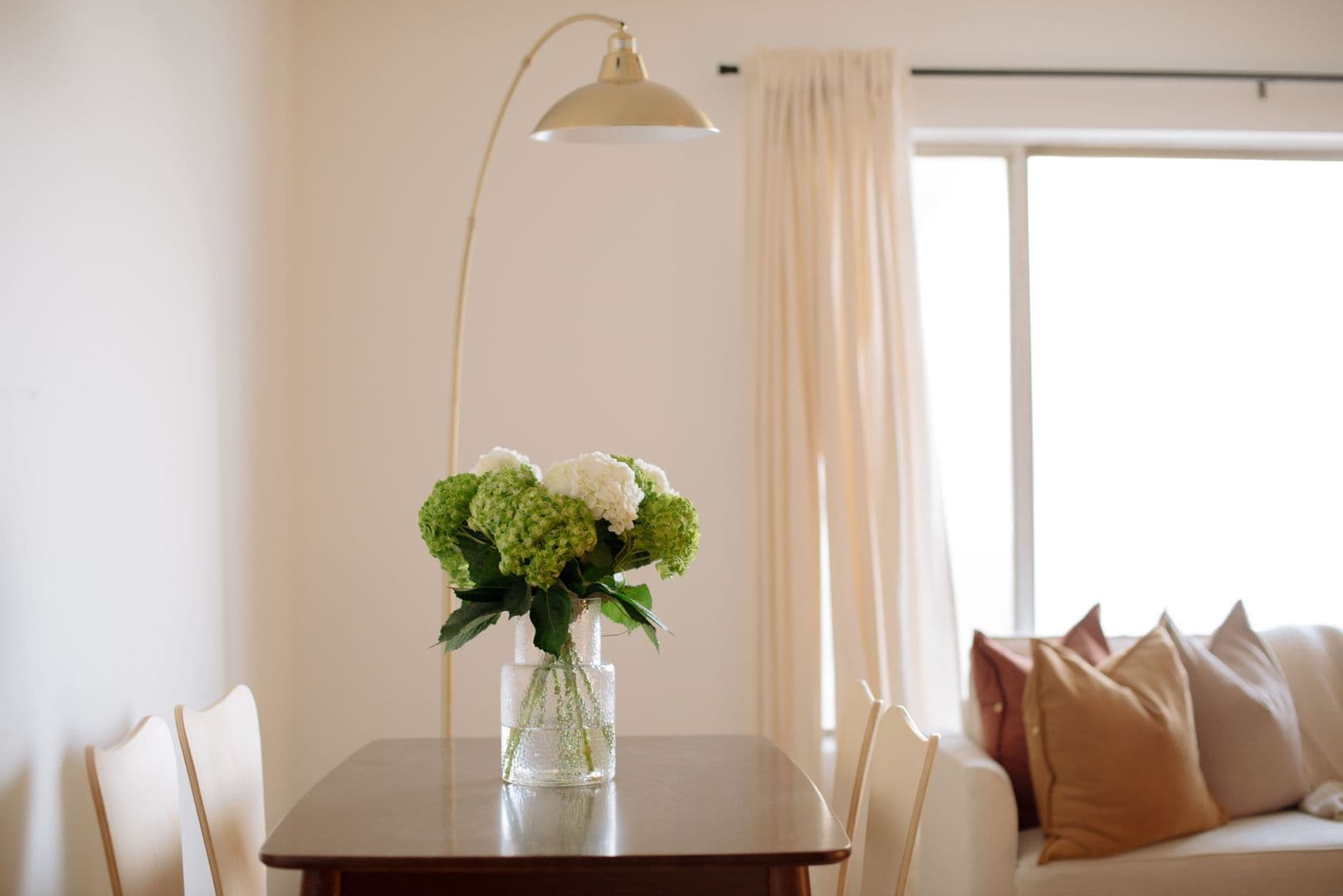 Los Angeles Apartment: 1825 N Cherokee Ave.