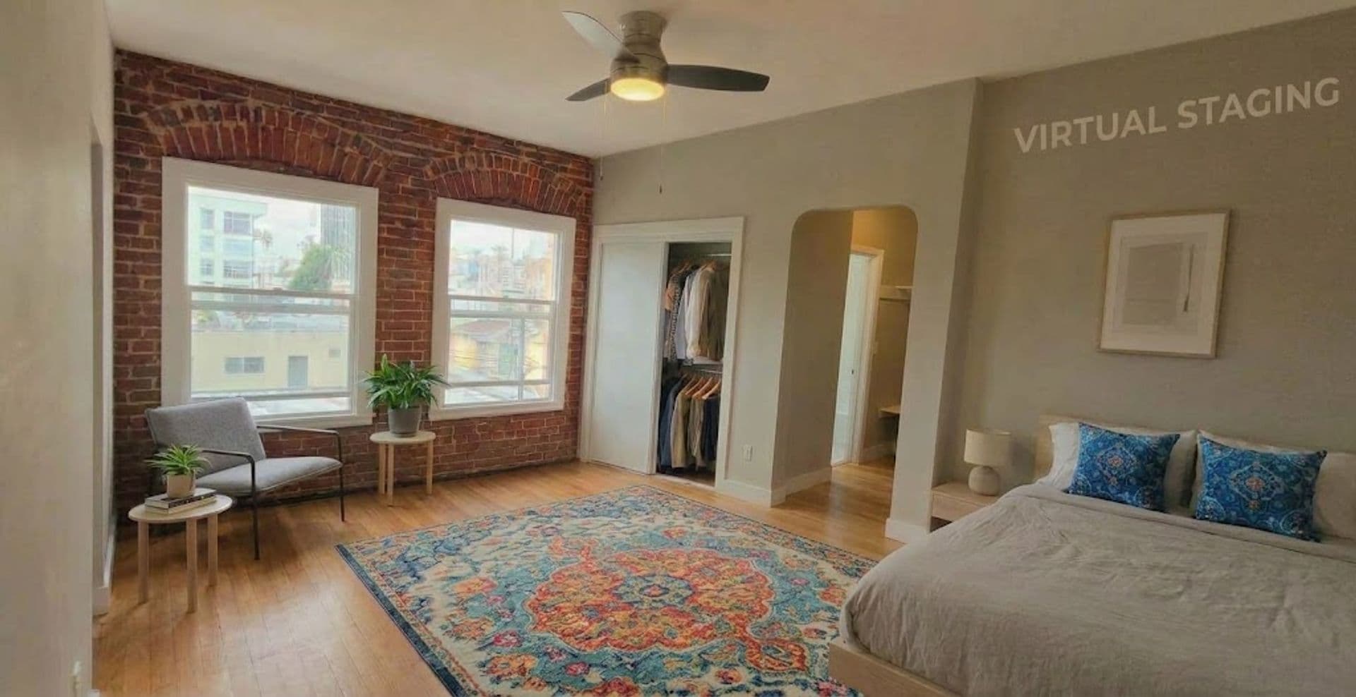 Los Angeles Apartment: 407 S Kenmore Ave.