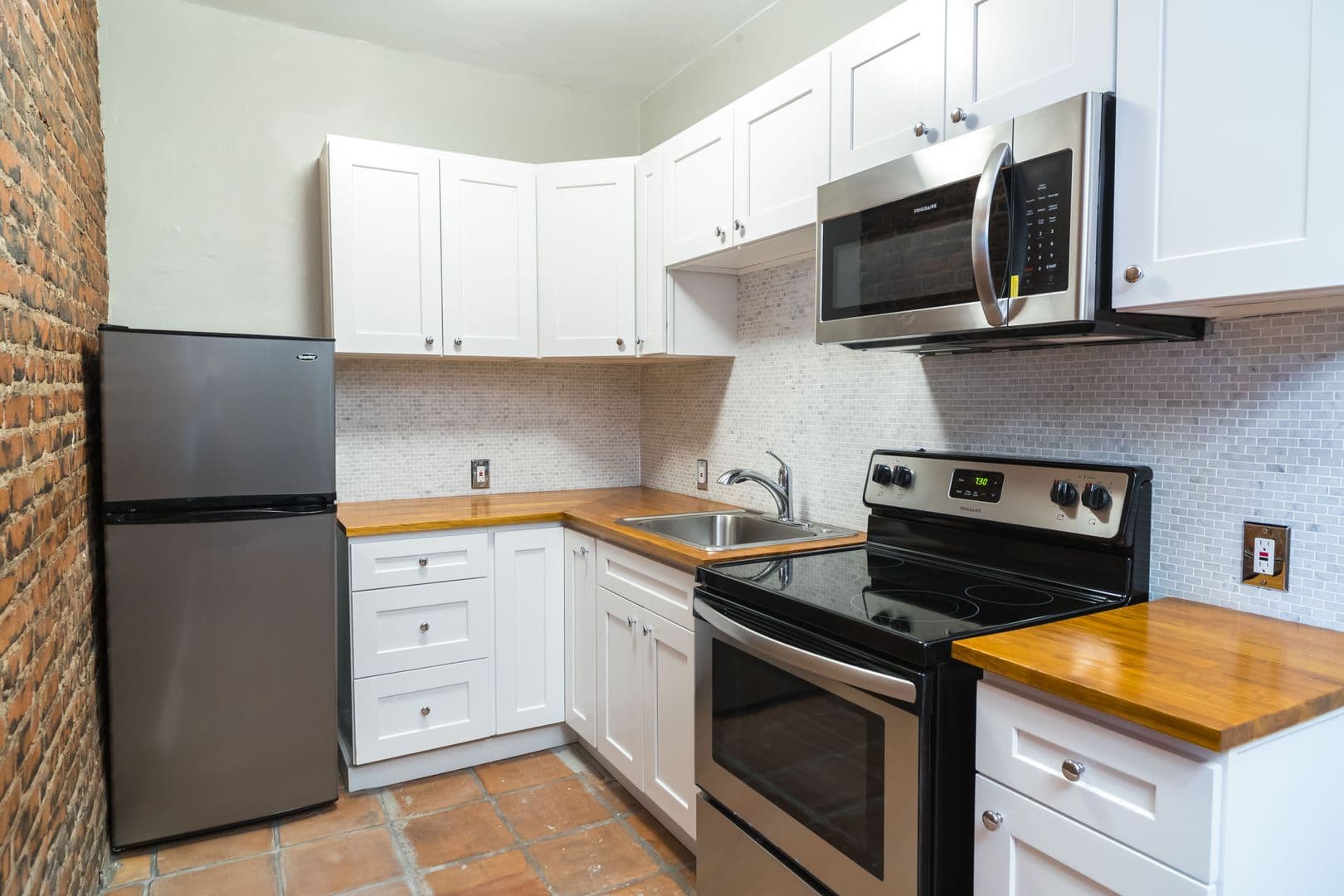 Los Angeles Apartment: 729 - 735 S St Andrews Pl