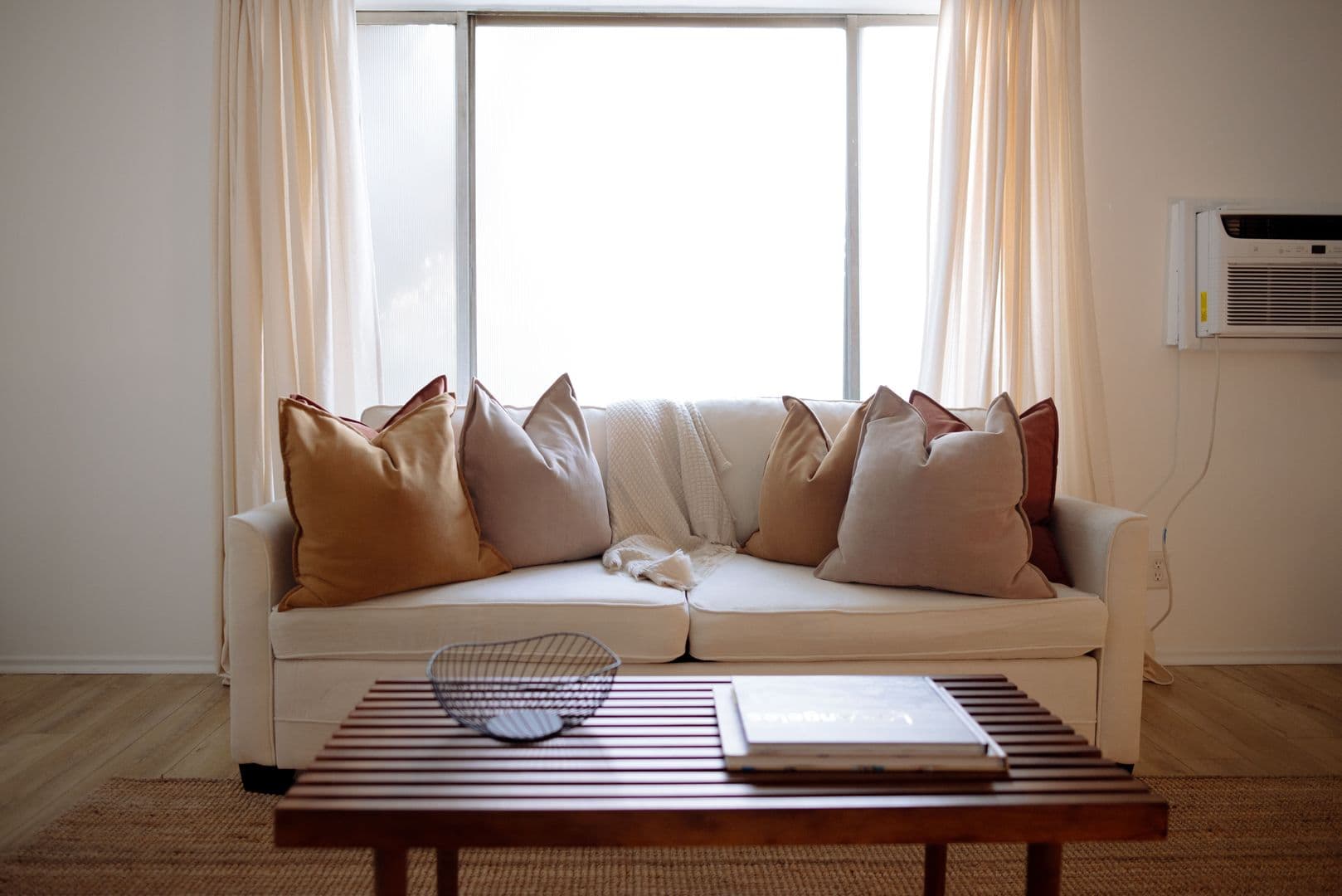 Los Angeles Apartment: 1825 N Cherokee Ave.