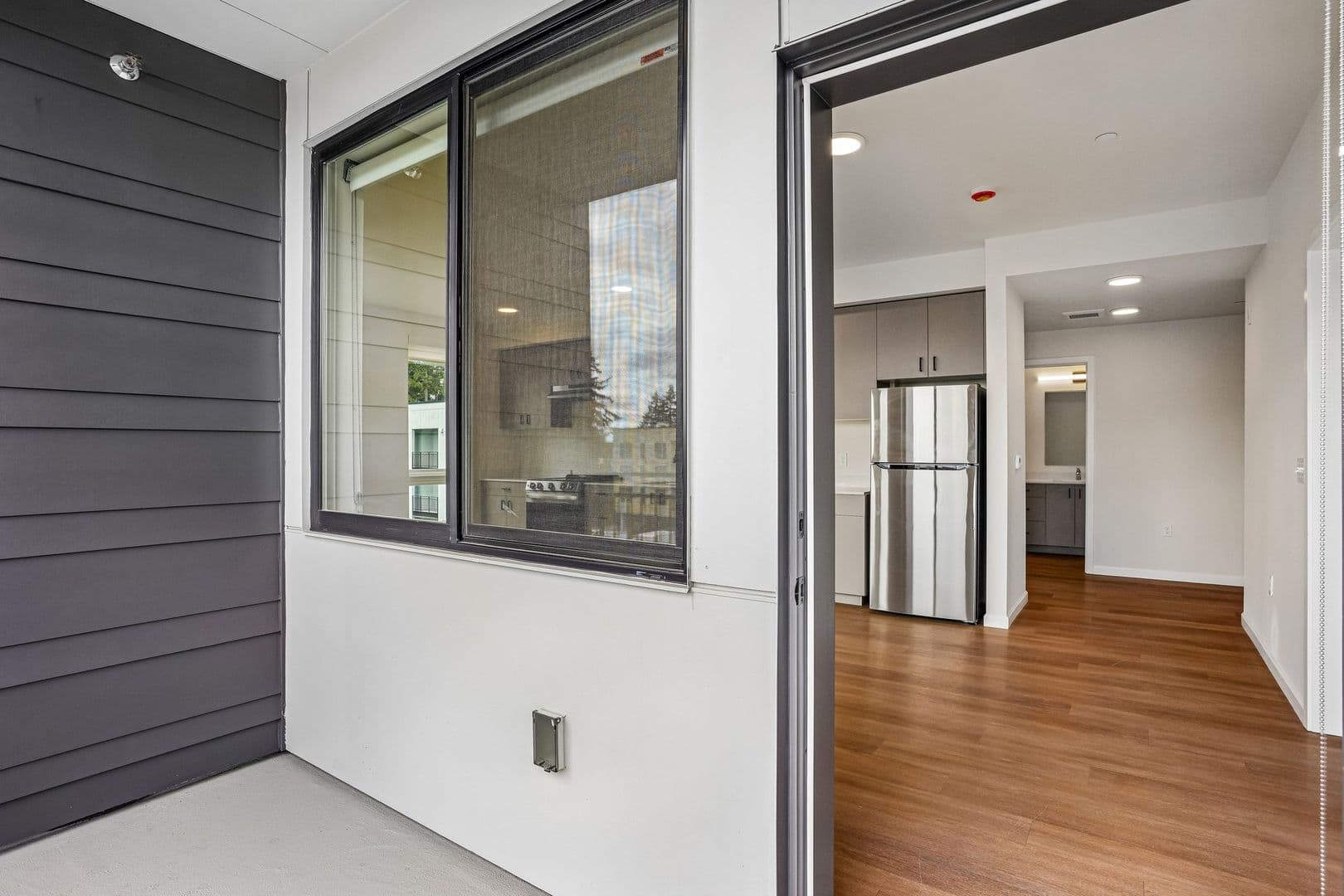 Lacey Apartment: 2463 Hogum Bay Rd NE