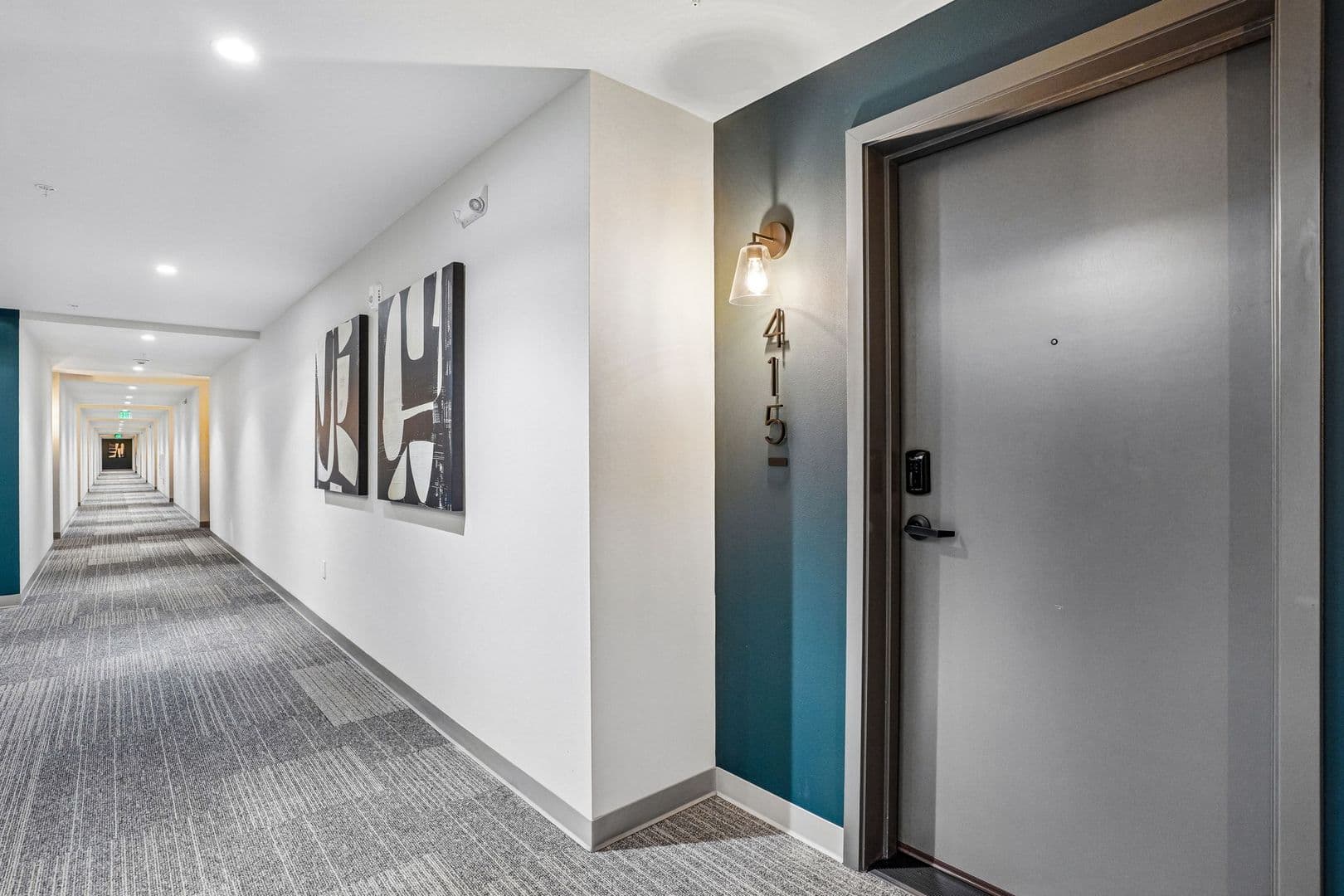 Lacey Apartment: 2463 Hogum Bay Rd NE