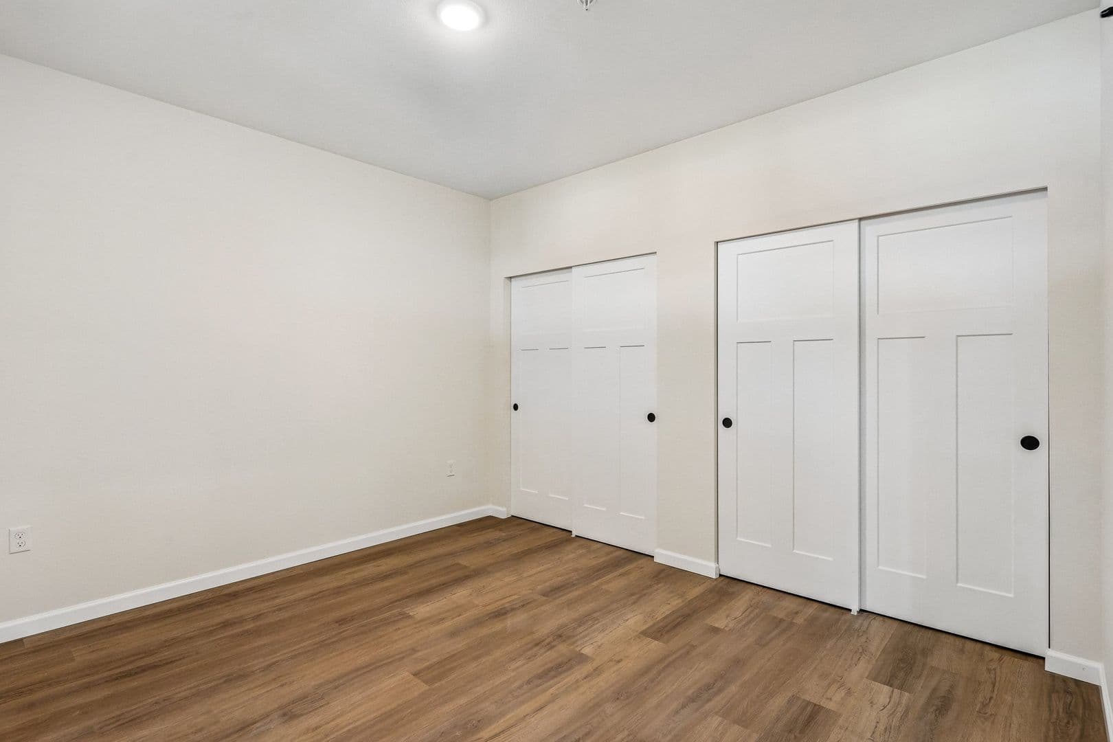Olympia Apartment: 401 Union Ave SE