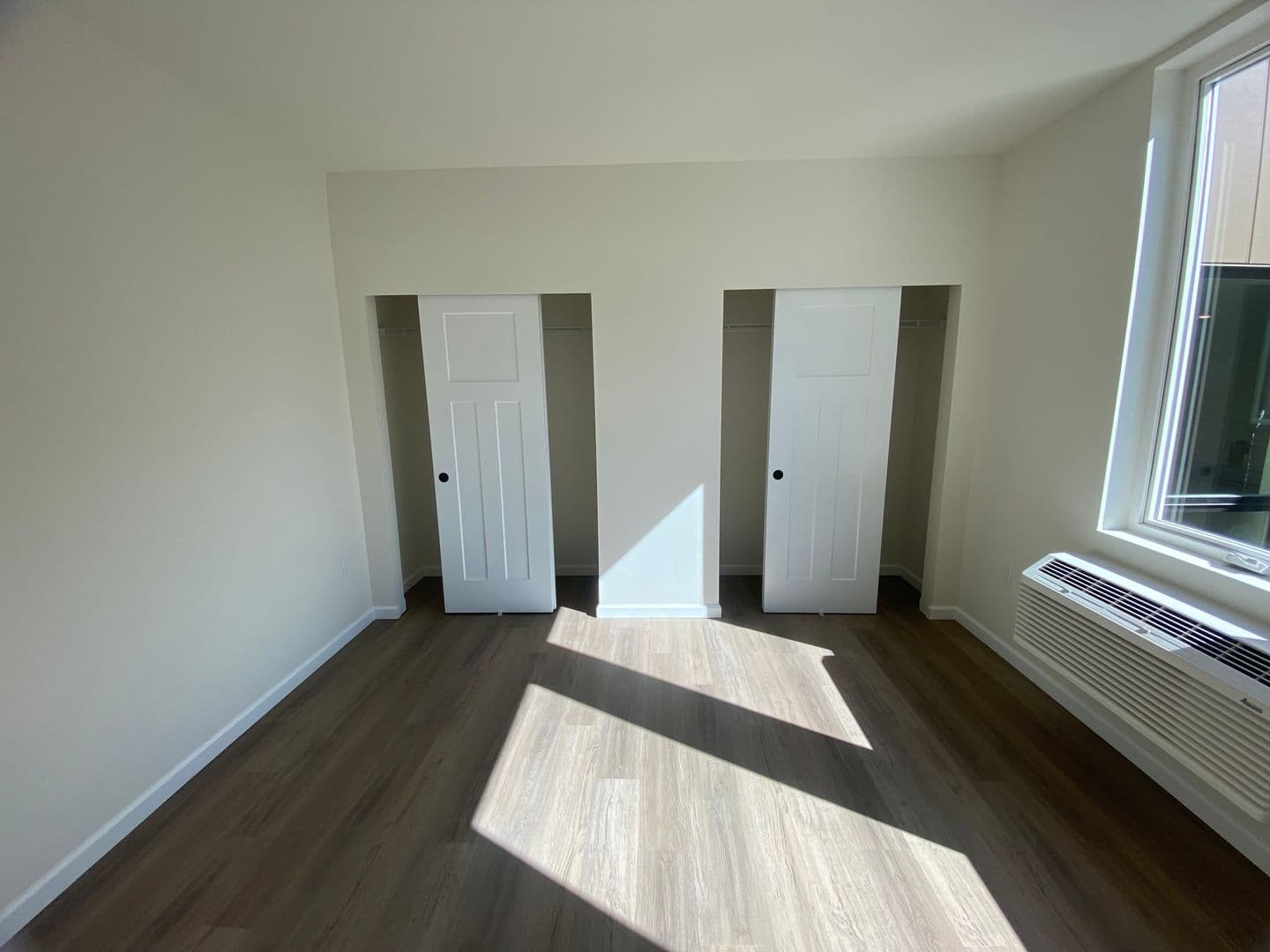 Olympia Apartment: 401 Union Ave SE