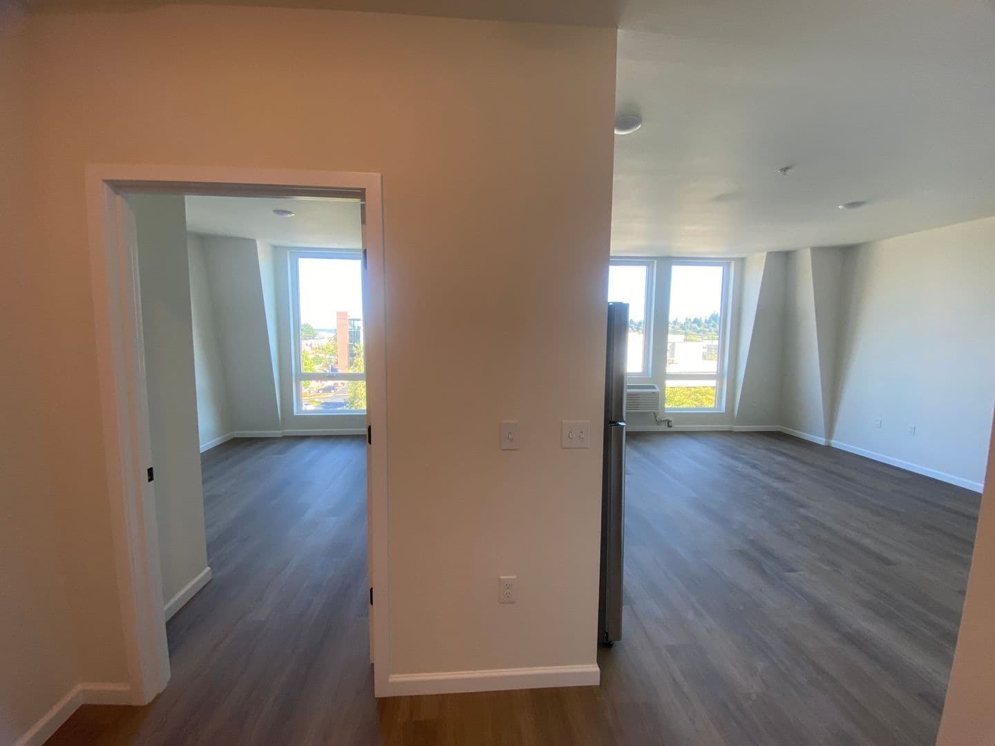 Olympia Apartment: 401 Union Ave SE