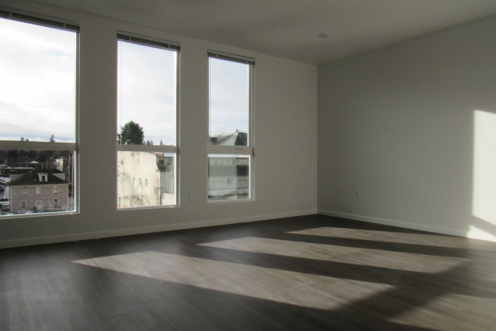 Olympia Apartment: 322 5th Ave SE