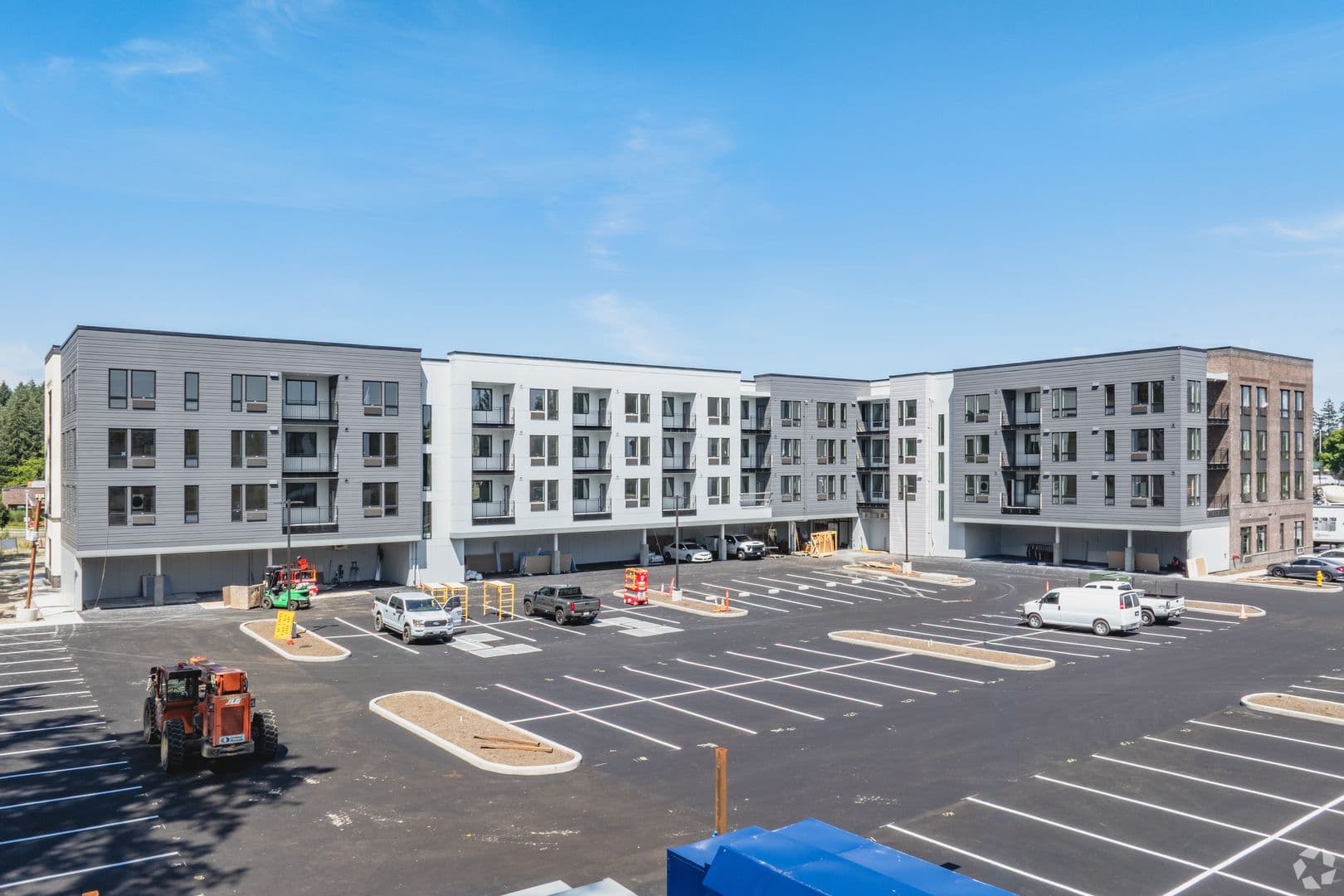 Lacey Apartment: 2463 Hogum Bay Rd NE