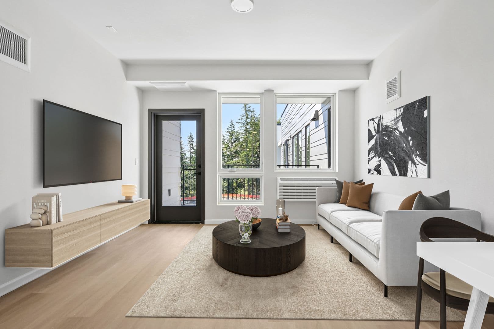 Lacey Apartment: 2463 Hogum Bay Rd NE