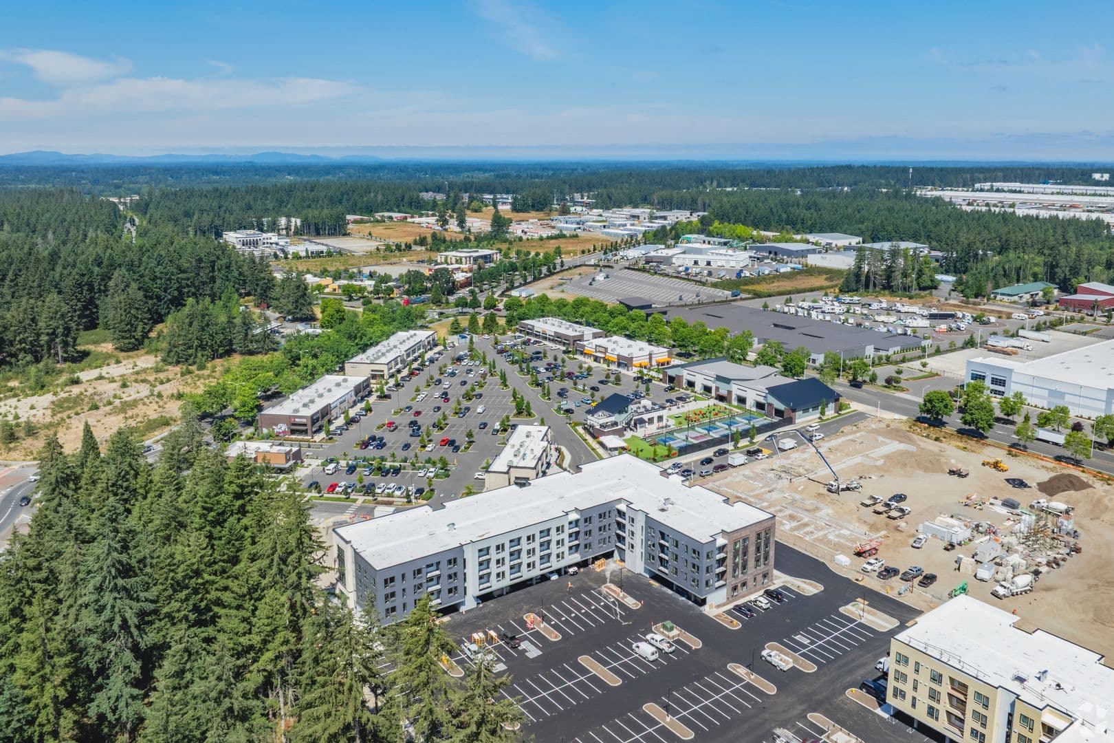 Lacey Apartment: 2463 Hogum Bay Rd NE
