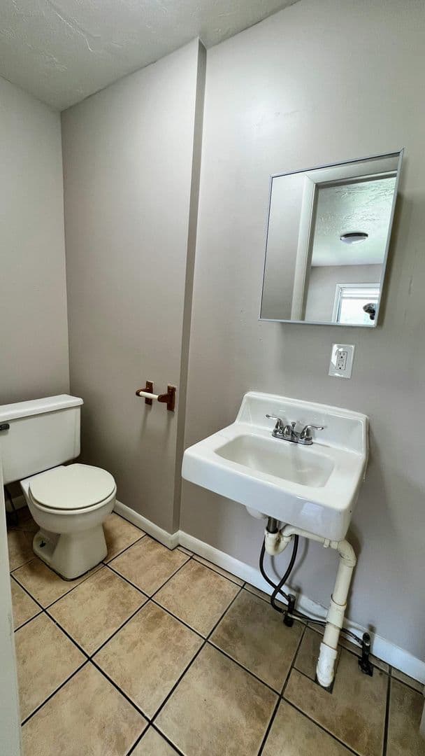 Grand Rapids Apartment: 506 Burton SW