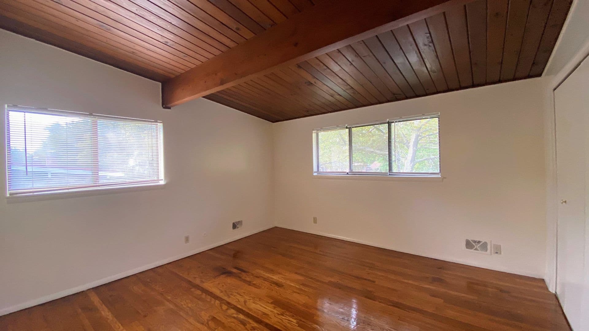 Grand Rapids Apartment: 1307 Northfield NE