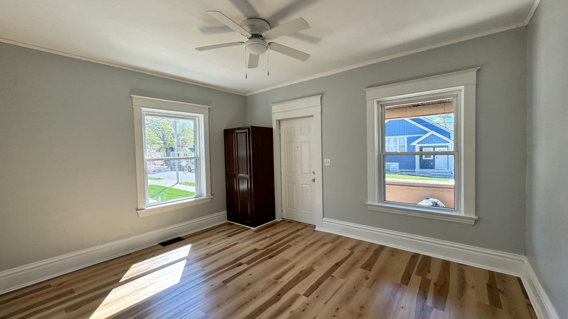 Grand Rapids Apartment: 901 Logan SE